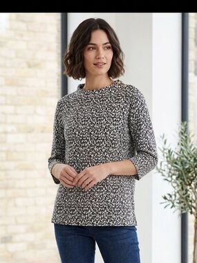 TALBOTS Black & White Animal Print 3/4 Sleeve Pullover Sweater - XL